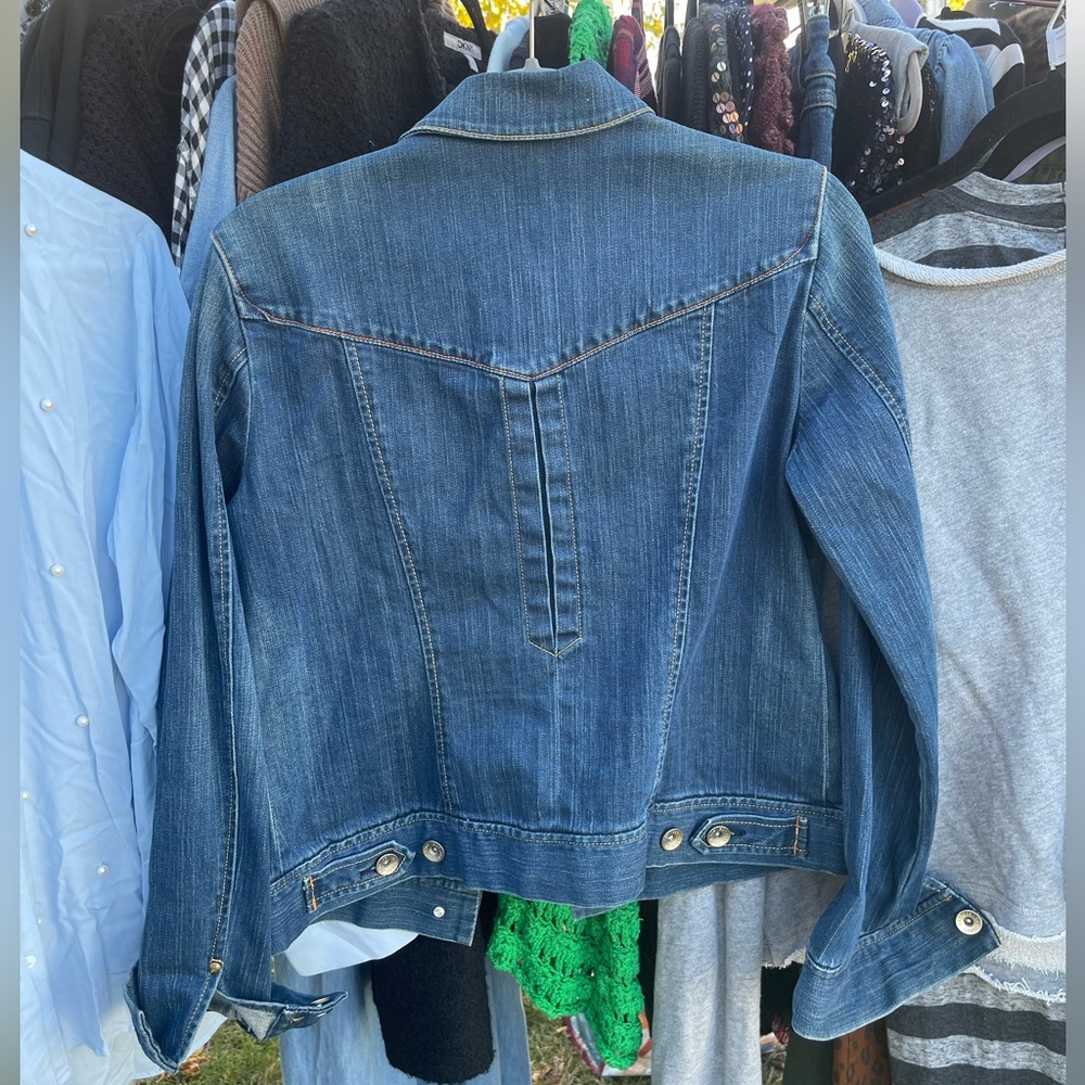 Gap Jean Jacket - image 4